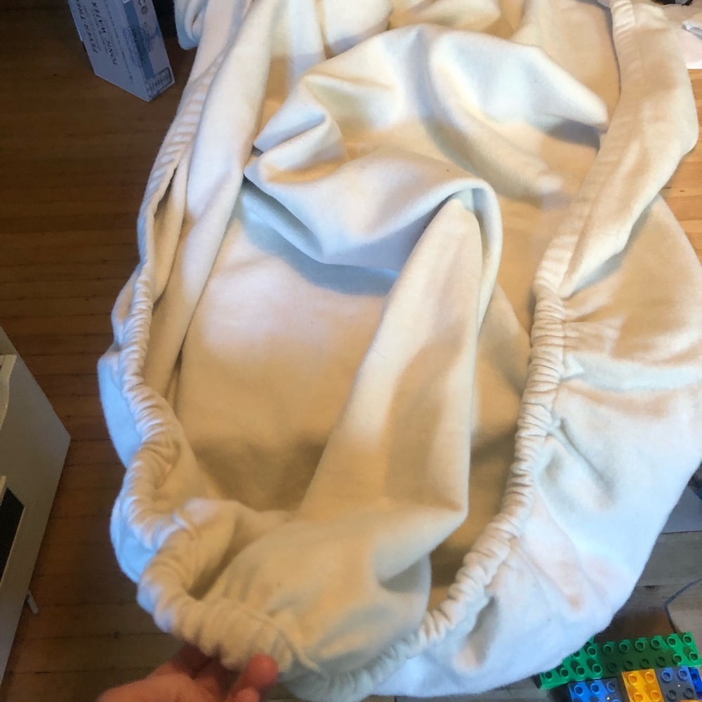 Fitted Organic Wool mattress topper